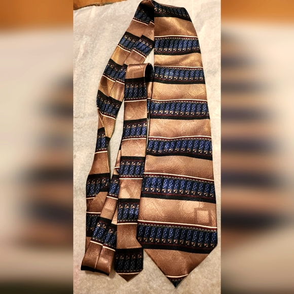David Taylor Men's Neck Tie Made in USA Brown /Blue /Red - Picture 1 of 6